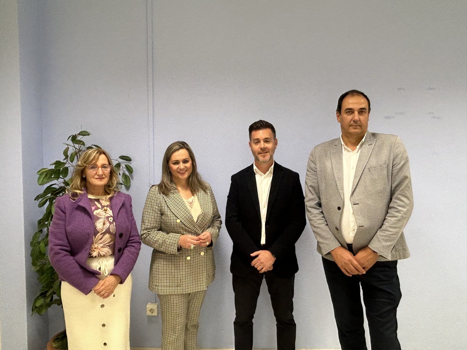 Uneba acoge una nueva jornada para informar al empresariado sobre el bono de conectividad