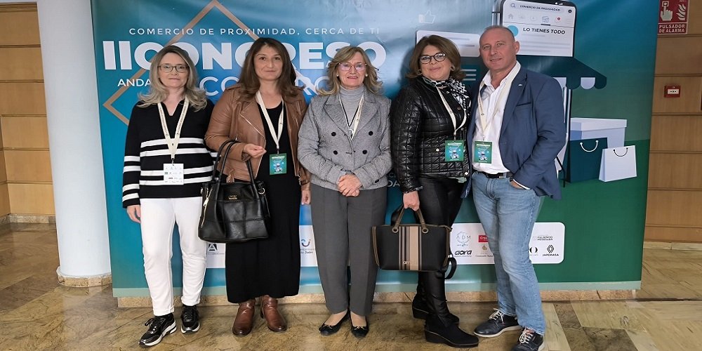 Baena participa en el II Congreso Andaluz de Comercio para analizar la situación y los retos del sector