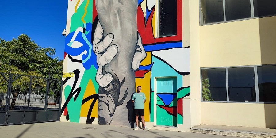 ‘Amistad’, un nuevo mural del baenense ‘Sake’ que opta a ser elegido como el mejor del mundo en 2024