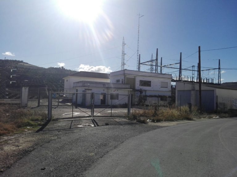 El Ayuntamiento de Baena pide a Endesa medidas urgentes para evitar los continuos cortes de luz en el municipio