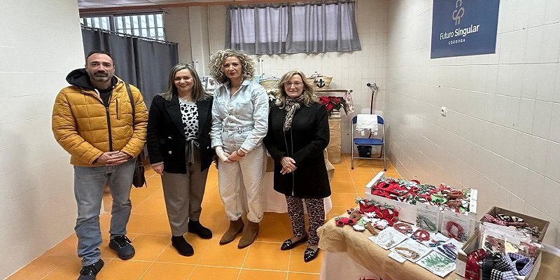La Fundación Futuro Singular inaugura un puesto solidario en el Mercado de Abastos