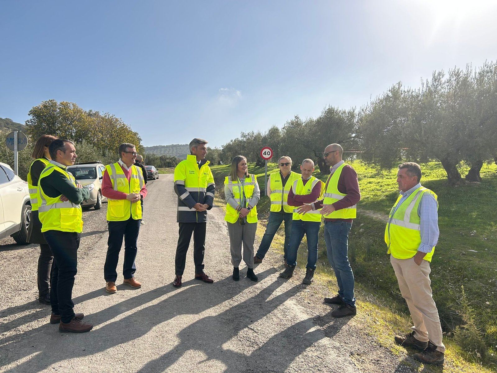 Las obras de reasfaltado de la carretera CO-5204 en Baena estarán finalizadas antes de final de año
