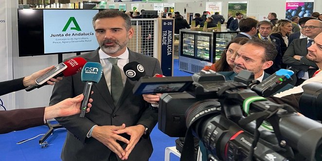 La Junta de Andalucía aumenta las ayudas para la compra de maquinaria agraria hasta 150 millones de euros