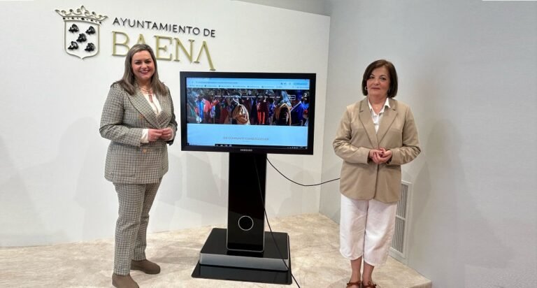 Baena presenta la nueva web oficial de la Semana Santa traducida en cuatro idiomas