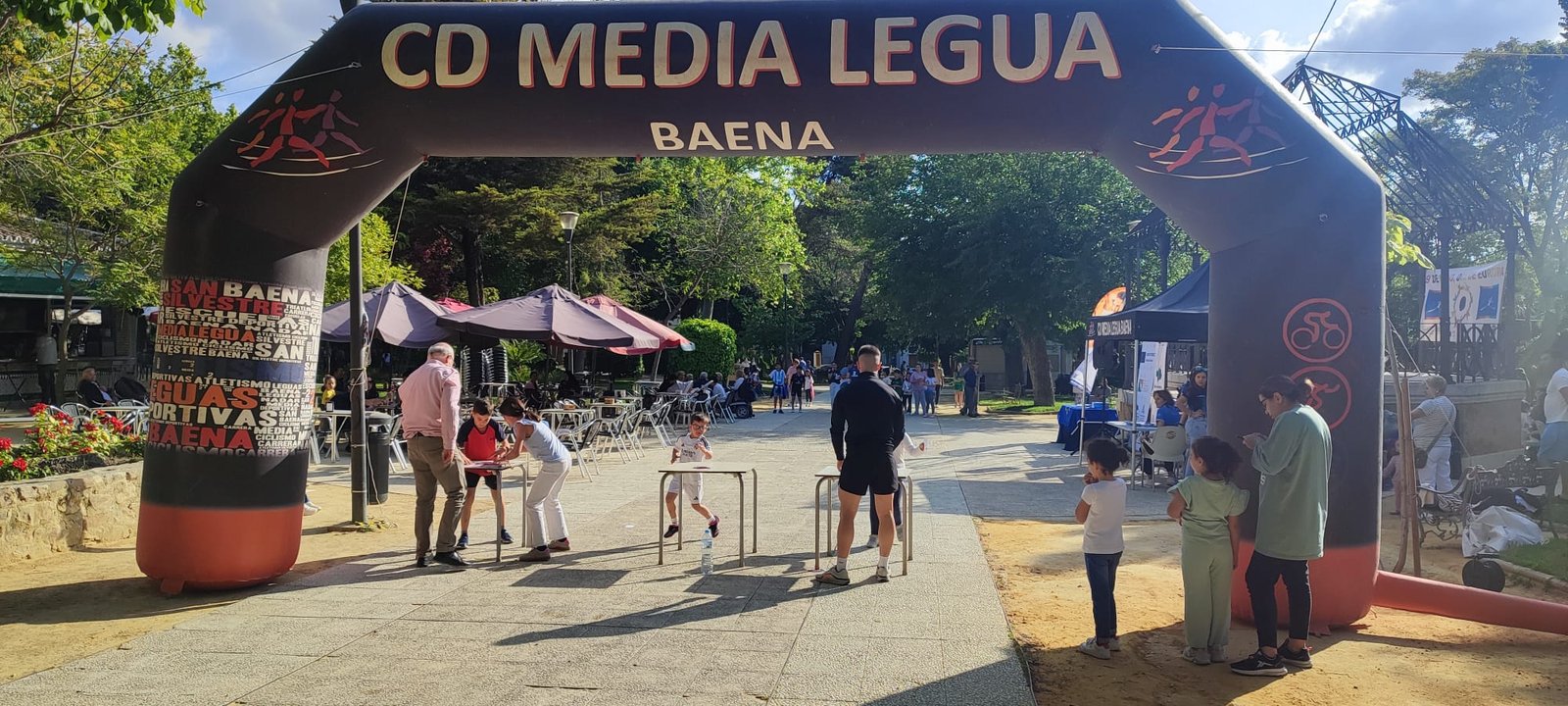Adegua celebra el Día de Europa con actividades deportivas y debates para jóvenes