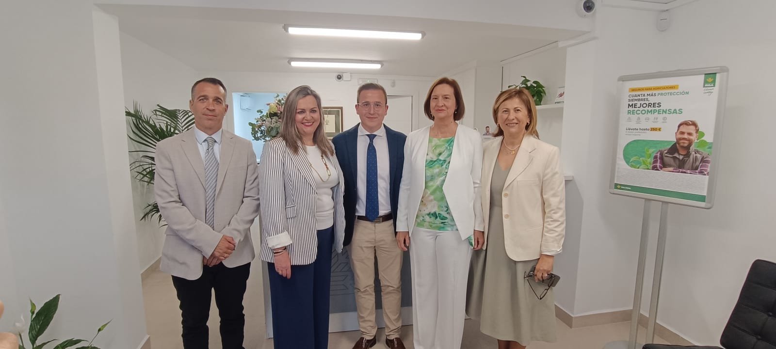 La Caja Rural inaugura su nueva sucursal en la pedanía de Albendín