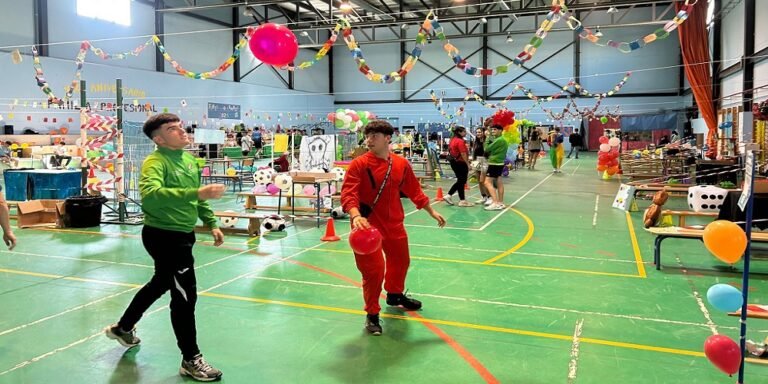 El IES ‘Luis Carrillo de Sotomayor’ destina la IV Feria Solidaria ‘Jugamos X Sonrisas’ a Baena Solidaria