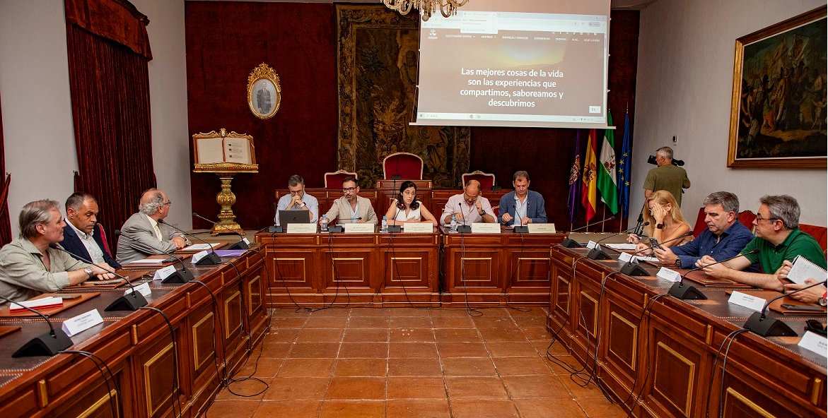 La Diputación de Córdoba impulsa el oleoturismo con la constitución de la Mesa Provincial de Gobernanza