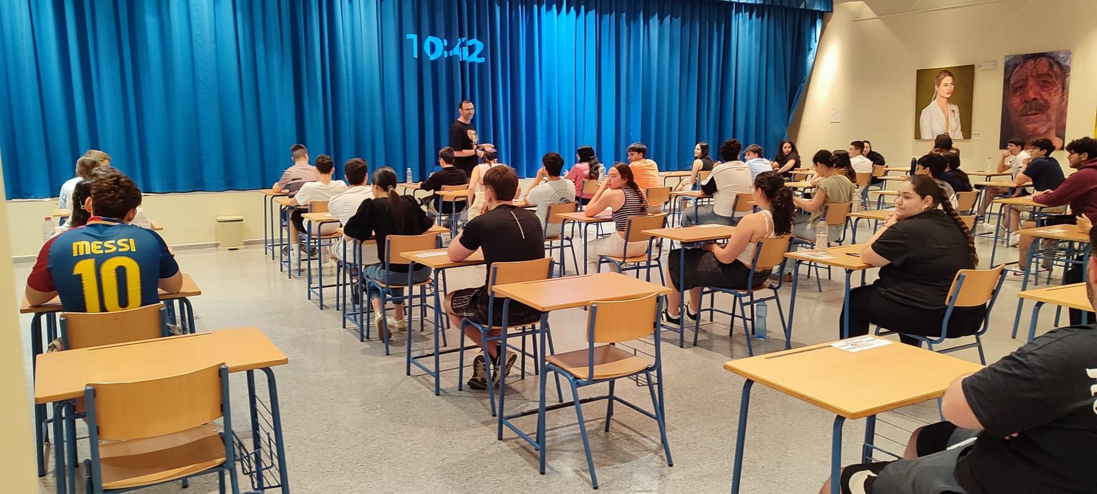 El IES ‘Luis Carrillo de Sotomayor’ acoge la nueva ‘selectividad’ con 24 estudiantes menos que el año pasado