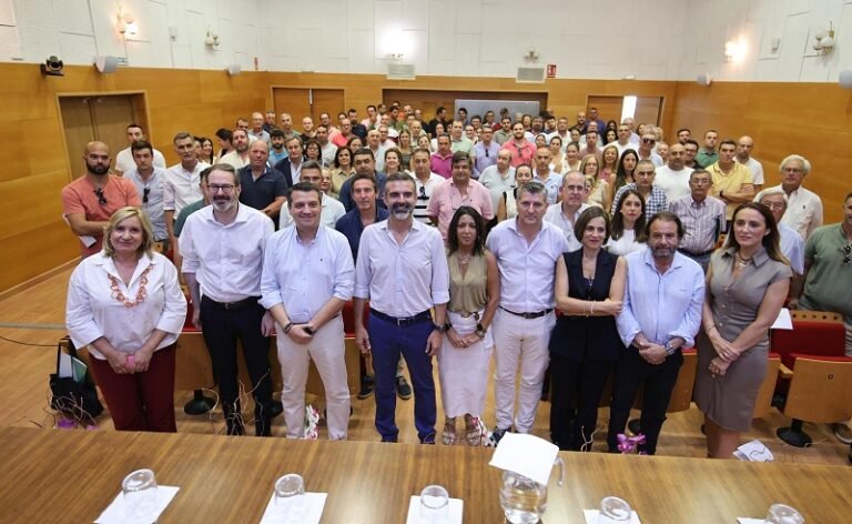 La Junta reparte en Córdoba más de 31,6 millones de euros entre 666 agricultores y ganaderos para modernizar sus explotaciones