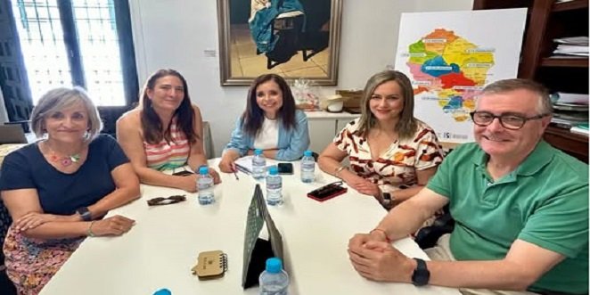 Serrano solicita la inclusión de la Eracis en el Centro de Desarrollo de Innovación Social de Baena