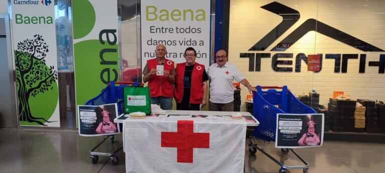 El voluntariado de Cruz Roja Baena colabora con la Fundación Solidaridad Carrefour en la XVII ‘Vuelta al Cole Solidaria’