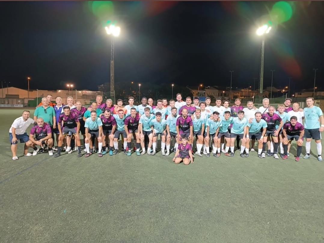 Regresa el fútbol senior a la Ciudad Deportiva ‘Juan Carlos I’ con el debut en liga del Atlético Baenense