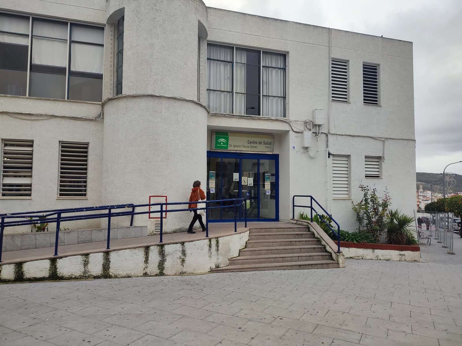 La Junta de Andalucía prorroga hasta el 6 de febrero el uso de mascarilla en centros sanitarios y residencias