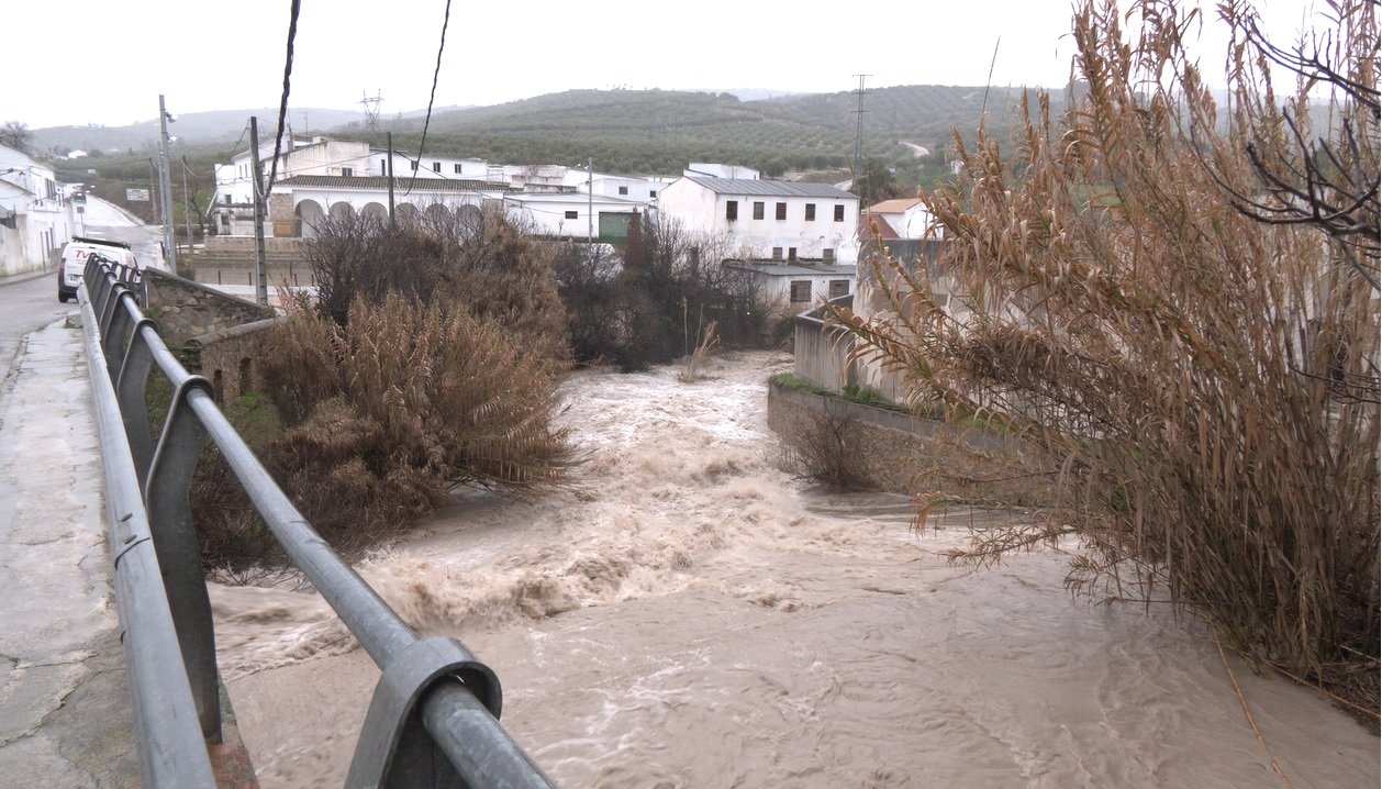 El Ayuntamiento de Baena activa el Plan de Emergencia Municipal y despliega un dispositivo especial ante el riesgo de fuertes lluvias