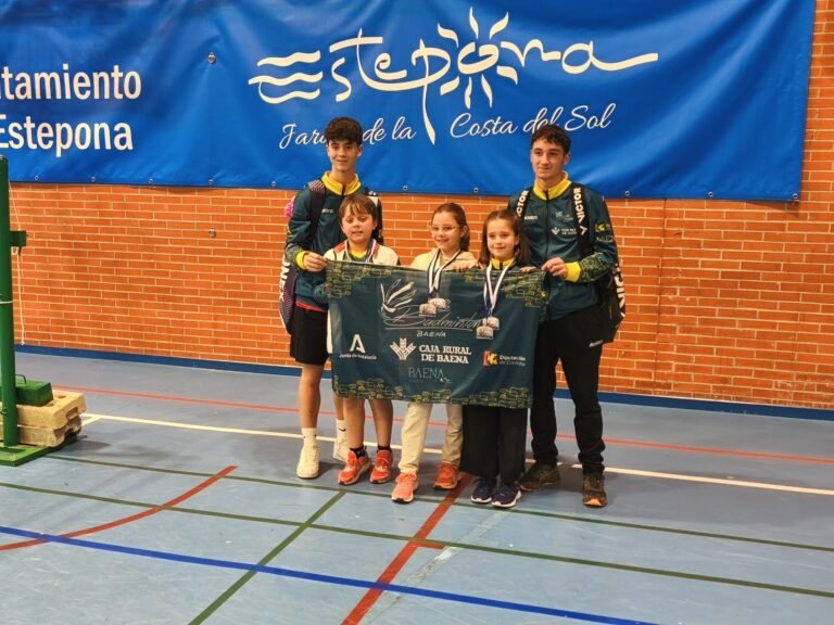 El Club Bádminton Baena suma ocho nuevas medallas en dos Top TTR regionales