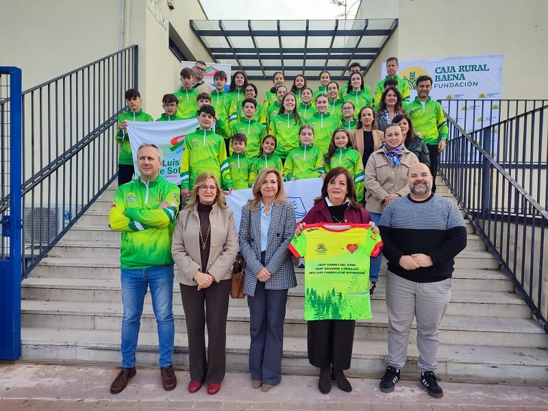 El IES ‘Luis Carrillo de Sotomayor’ busca apoyo económico para competir en el Campeonato de España de Orientación