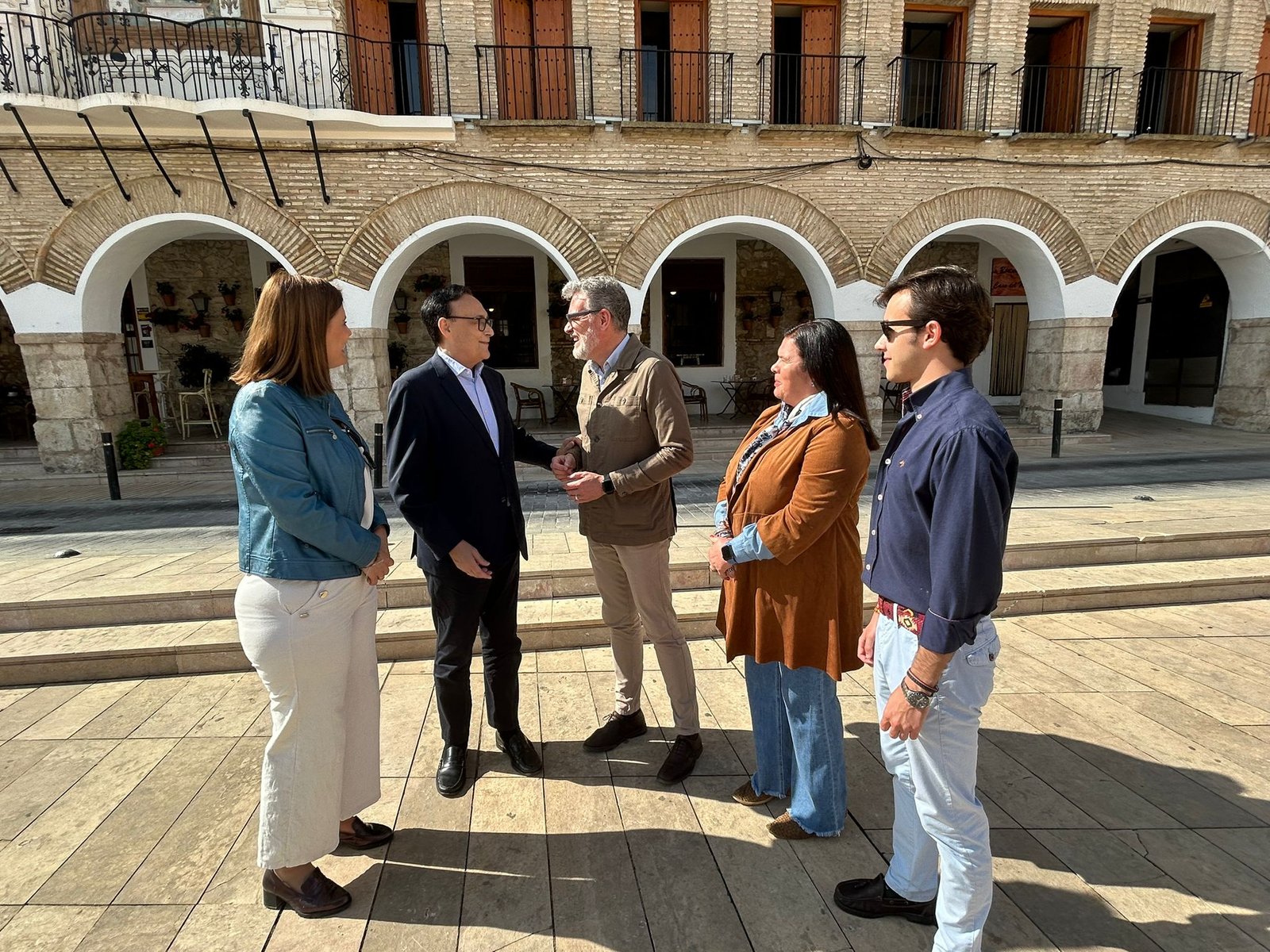 El PP de Córdoba destaca en Baena la gestión de la Junta y llaman a consolidar la estabilidad en Andalucía