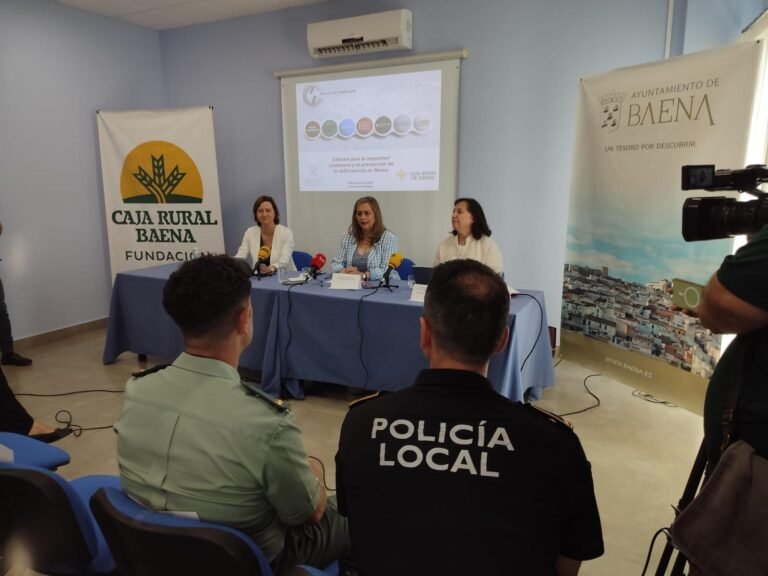 Baena impulsa una cátedra pionera para mejorar la seguridad ciudadana