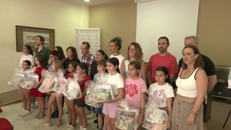 Más de 200 escolares de Baena participan en la décima edición del concurso ‘Lo normal es ser diferente’