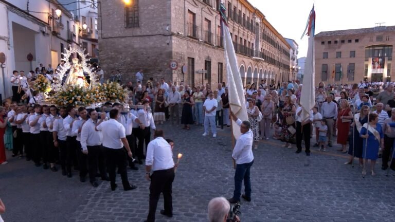 Baena se presenta una vez más ante la Virgen de la Cabeza en Sierra Morena