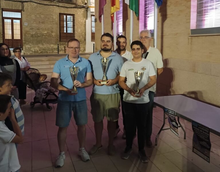 Victoria de Georgi Galych en el III Torneo Blitz Nocturno de Ajedrez ’Ciudad de Baena’