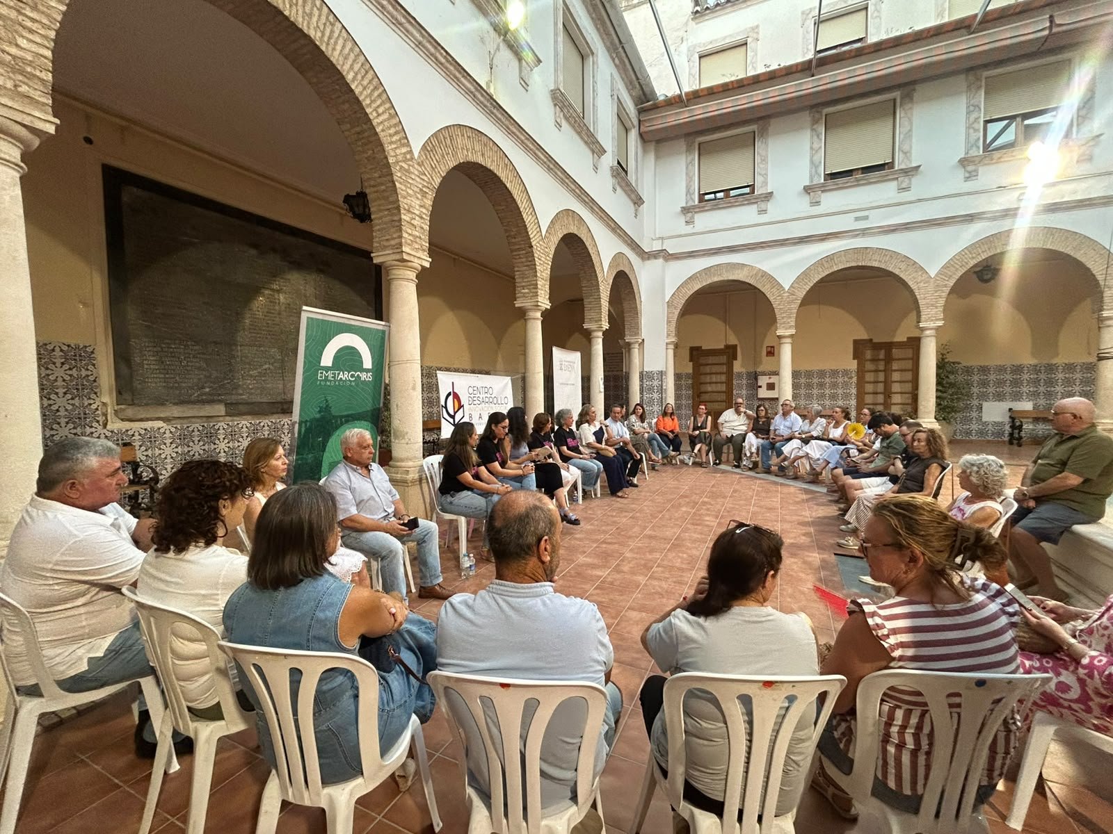 Baena acerca a la ciudadanía la investigación científica sobre el cáncer en la Noche Europea de los Investigadores