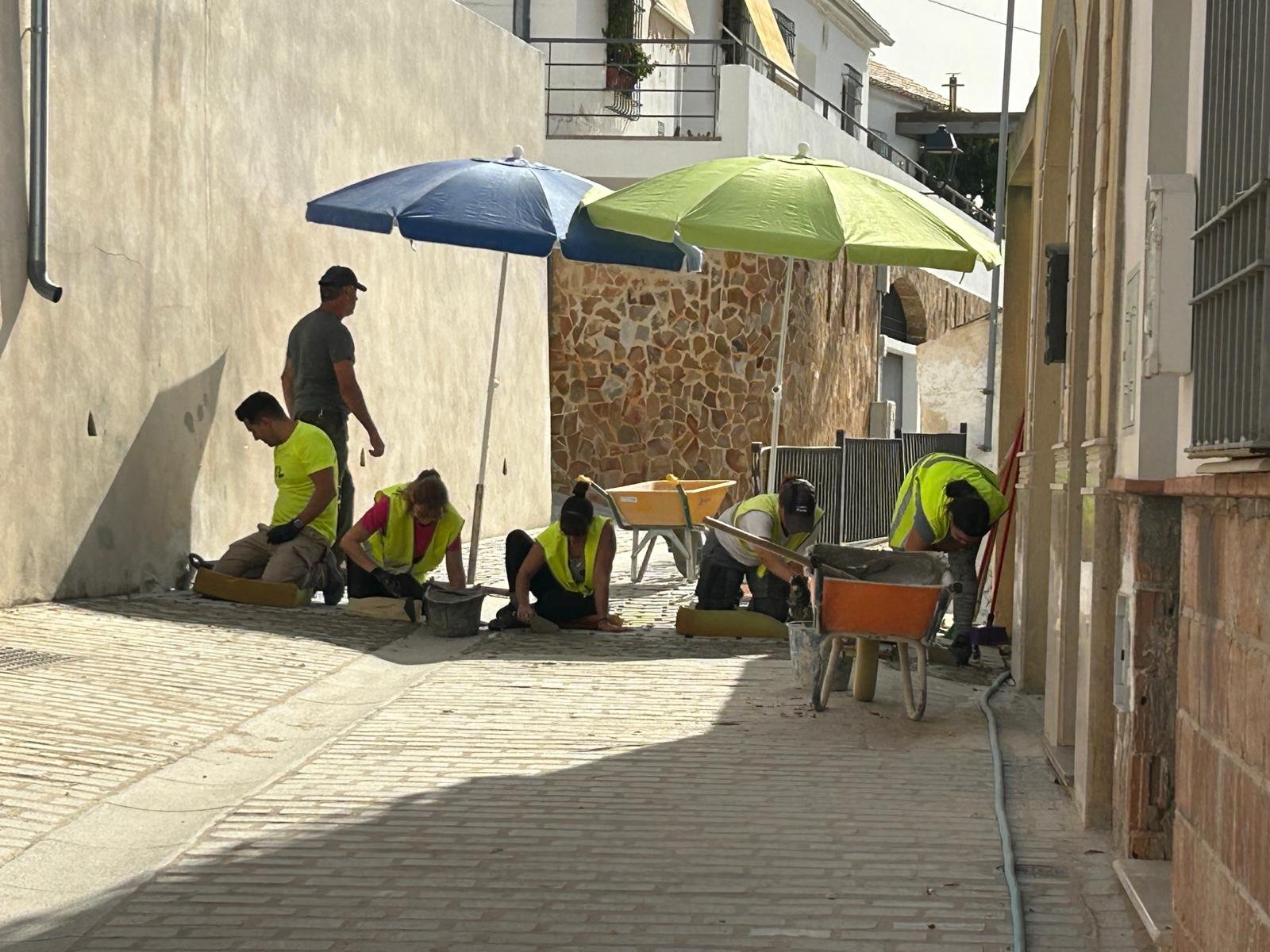 Baena reanuda las obras del PFEA 2025-2026 tras la suspensión por las altas temperaturas