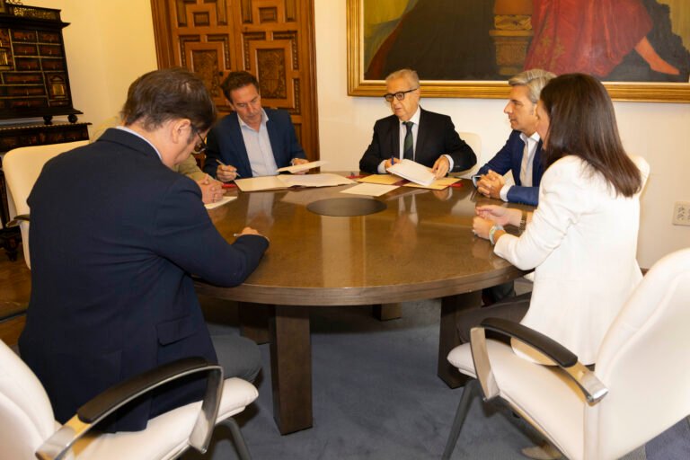 La Diputación y UPA renuevan su colaboración para el desarrollo de acciones formativas dirigidas a agricultores